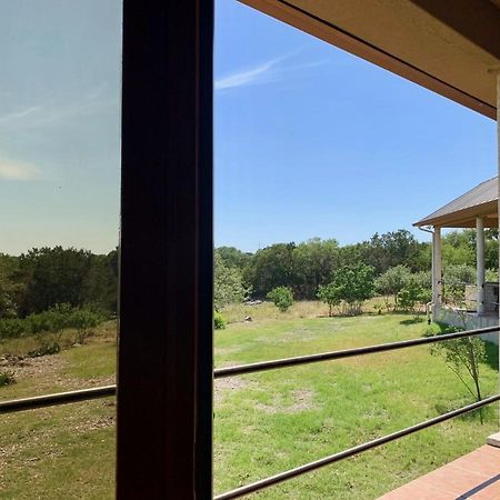 הוילה ניו בראונפלס Scenic Hill Country Retreat - Rhino Ranch מראה חיצוני תמונה