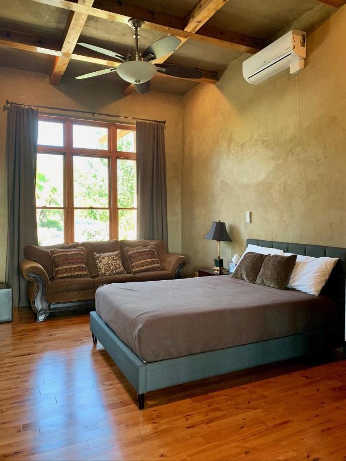 הוילה ניו בראונפלס Scenic Hill Country Retreat - Rhino Ranch מראה חיצוני תמונה