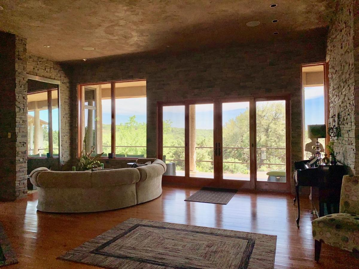הוילה ניו בראונפלס Scenic Hill Country Retreat - Rhino Ranch מראה חיצוני תמונה